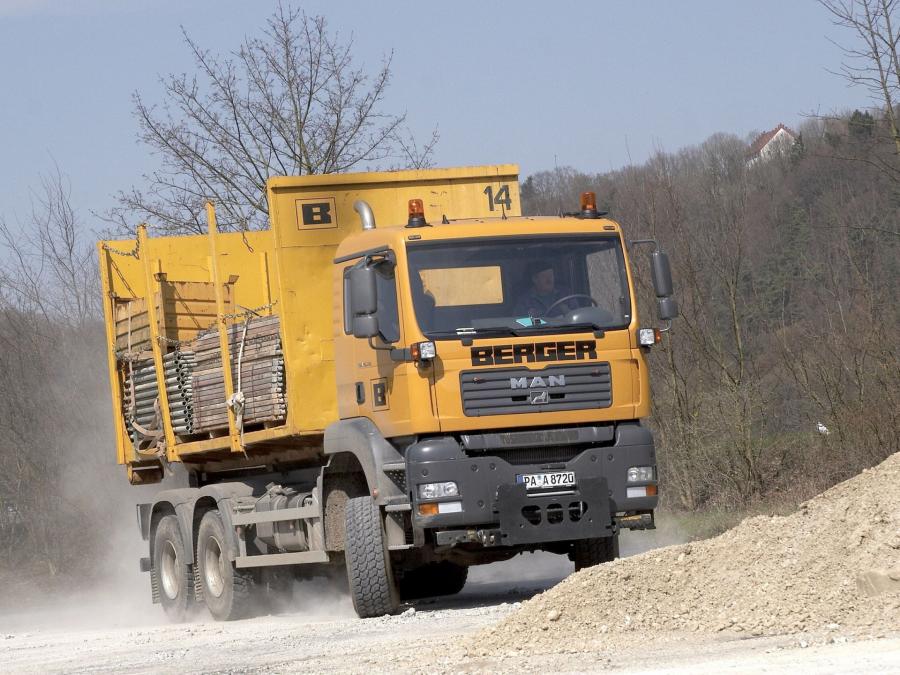  MAN TGA 26.310 2000 года  (фото 4 из 4)